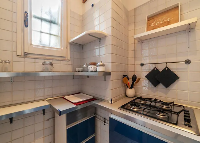 The Charming House - Pantheon Apartment *