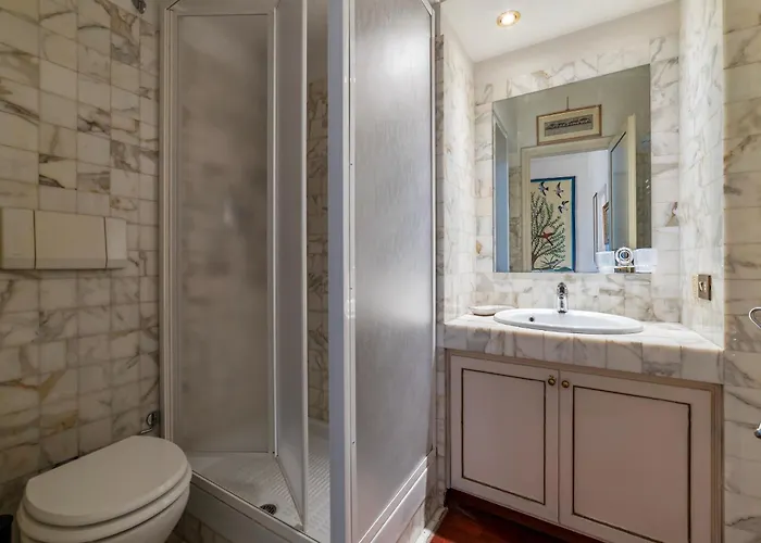 The Charming House - Pantheon Apartment *